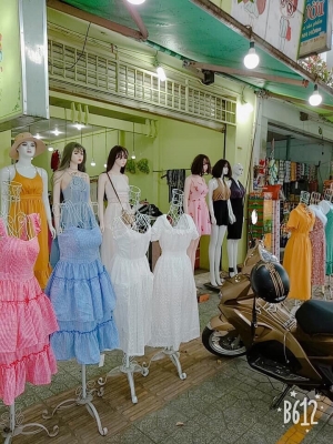 MANOCANH NỬA THÂN  SẮT