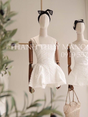 Manocanh Bán Thân Nữ Có Tay Bằng Gỗ 12